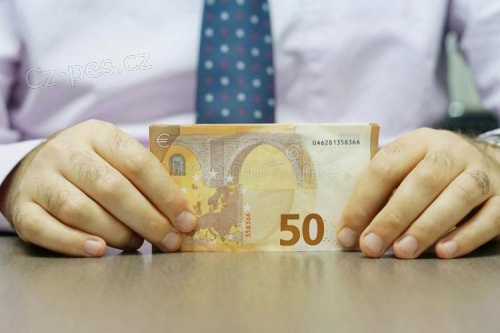  Nabízíme flexibilní půjčky a financování různých projektů.