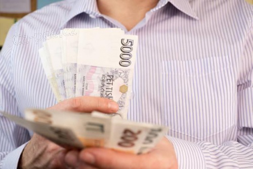 Nabdka pjky bez zlohovch poplatk.